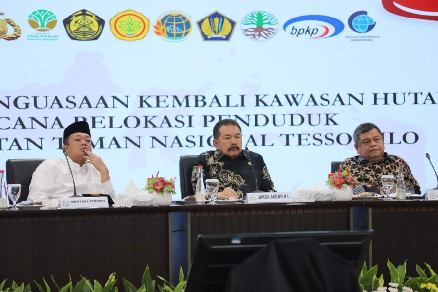 Jaksa Agung-Gubernur Riau Bahas Persoalan Kawasan Hutan TNTN, Ini Temuannya
