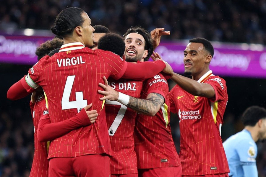 Liverpool Kukuh di Puncak Klasemen, Menang 2-0 Atas Newcastle