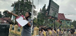 Buntut Pemutusan Kontrak Dianggap Sepihak, THL DLHK Lakukan Aksi