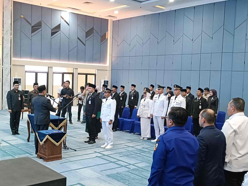 Segarkan Birokrasi, Pemko Pekanbaru Lantik 19 Pejabat dari Inspektur hingga Lurah