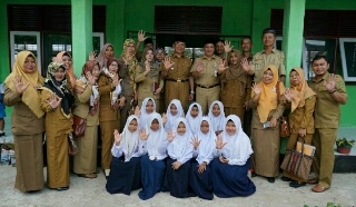 Usai Libur Panjang, Bupati Inhil Sidak SMPN 1 Tembilahan