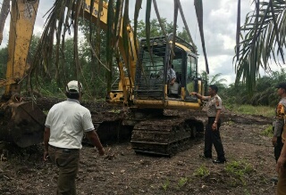 Antisipasi Karhutla, Polsek & Mitra Lakukan Persiapan