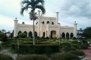 Wisata Istana Siak Kembali Dibuka untuk Pengujung