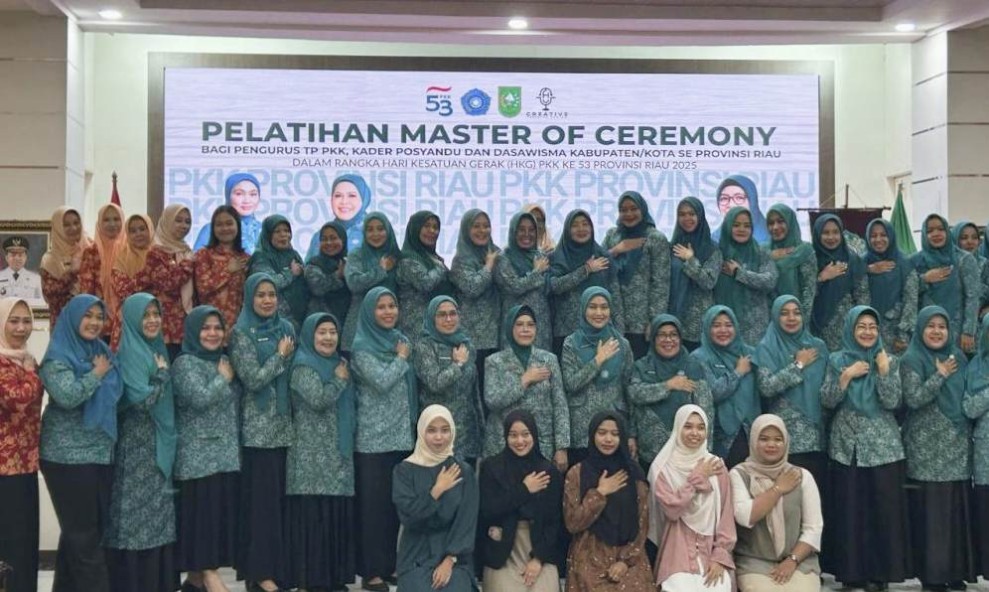 TP PKK Riau Latih Kader Menjadi Pembawa Acara