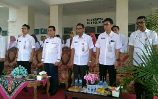 Sekda Pimpin Apel Pencanangan Akreditasi RSUD Teluk Kuantan