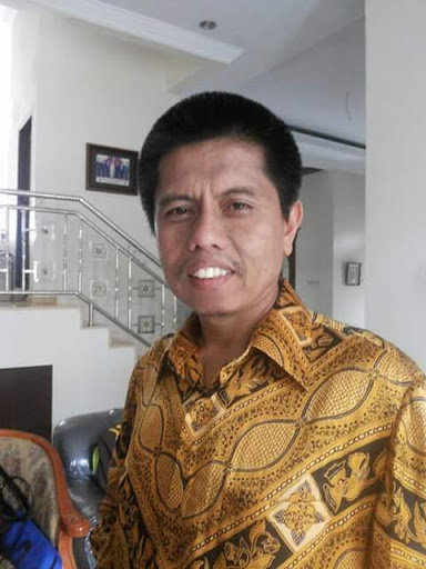 Dewan Pendidikan Riau: Jangan Buru-buru Ganti Kepala SMA/SMK