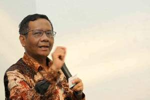  Mahfud MD Tanggapi Rencana Gugatan Pengacara Setnov