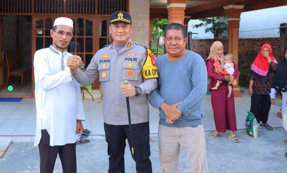Wujudkan Pilkada Damai 2024, Kapolres Rohil Silaturahmi di Rumah Pucuk Suku Melayu