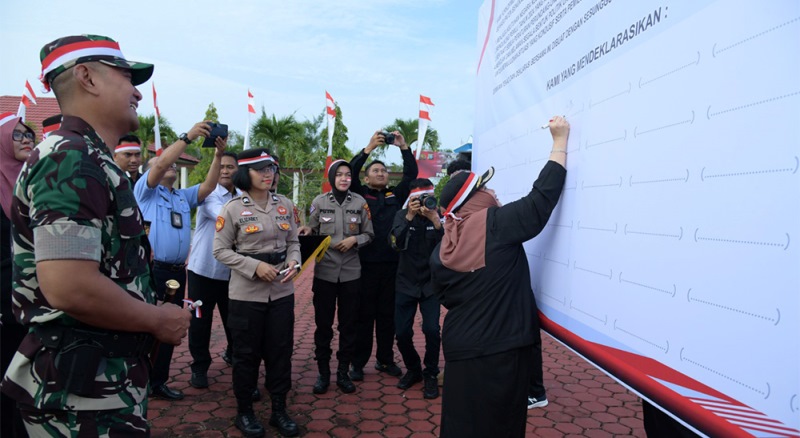Gelar, Apel Kebangsaan, Bupati Deklarasikan Jaga NKRI dan Ciptakan Pemilu Damai