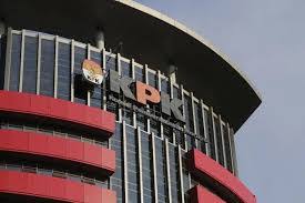 Usut Suap Jabatan dan Gratifikasi di Kuansing, KPK Periksa Ketua DPRD hingga Kepala Cabang Leasing