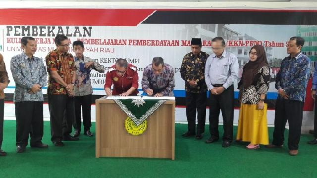 Pemkab Kuansing Teken MoU dengan Umri Pekanbaru