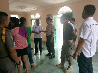 Camat Gerebek Oknum PNS Inhu di Rumah Warga, Ayo Lagi Ngapain Tuh? 