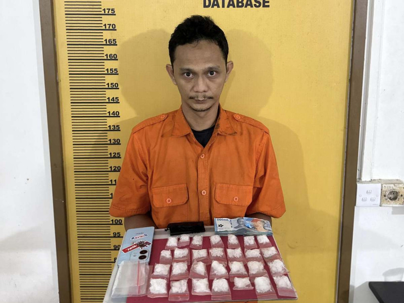 Simpan Sabu dalam Tas Spiderman, Yanda Kambesko Inhu Ditangkap Polisi