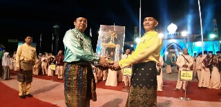 Rengat Barat Juara Umum MTQ Ke-49 Tingkat Kabupaten Inhu