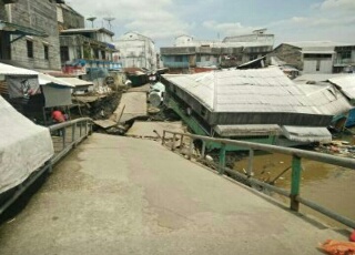 Longsor di Tanah Merah, Tim TRC BPBD langsung Evakuasi warga