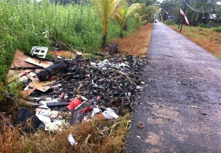 Masyarakat Wilayah ini Kesal Akibat Sampah Hasil Goro Persiapan MTQ Inhil 