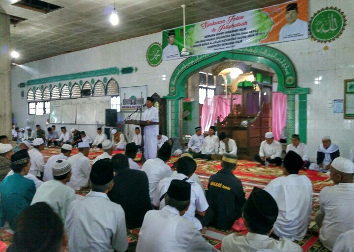 Bupati Inhil Hadiri Syukuran Jalan & Istighasah